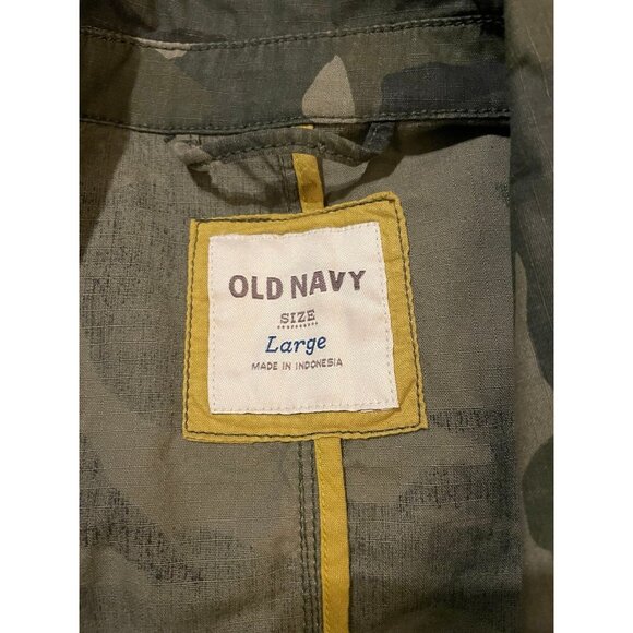 Old Navy Camo Utility Jacket‎ - Picture 6 of 7